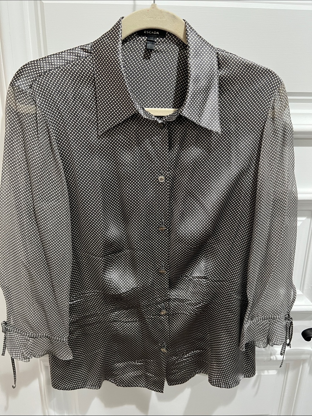 Escada Silver Grey & White Micro-Print Button-Down Bkouse